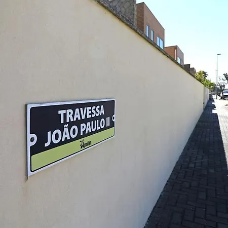 Living In A Dream * Apúlia