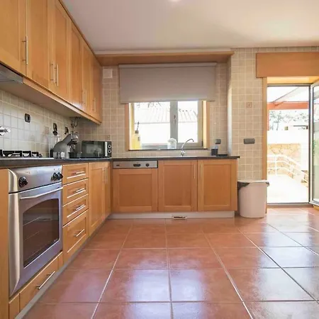 別荘 Living In A Dream Apúlia