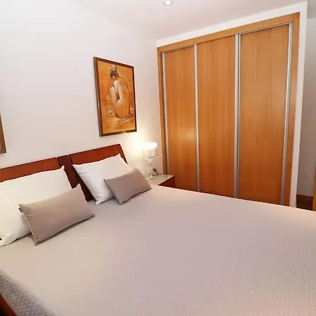 別荘 Living In A Dream Apúlia