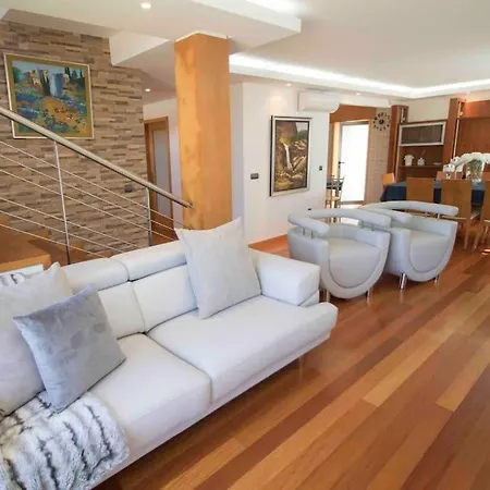 Living In A Dream Holiday home